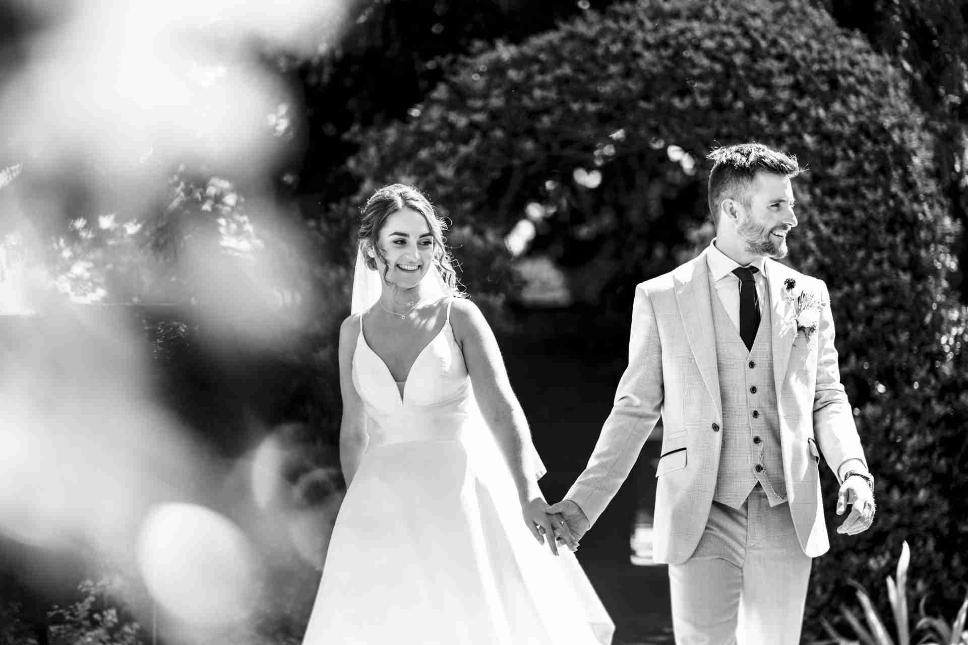 VENUE GUIDE | Doddington Hall 42 a man and woman holding hands